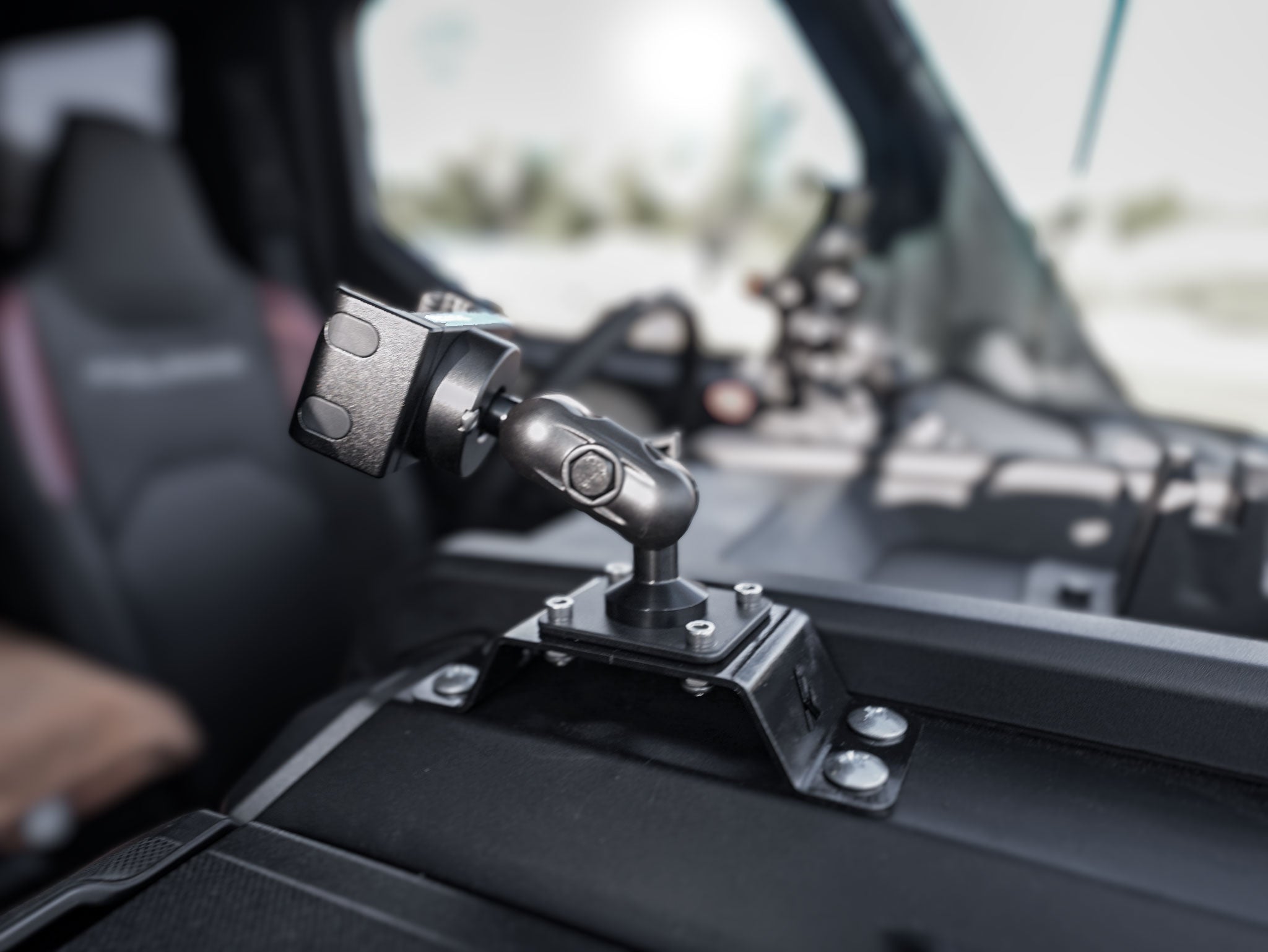 Polaris Xpedition Phone Dash Mount