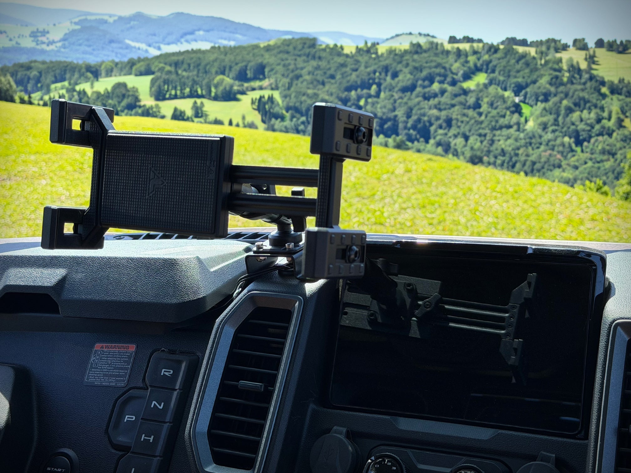 CFMOTO UForce U10 Pro Tablet Dash Mount