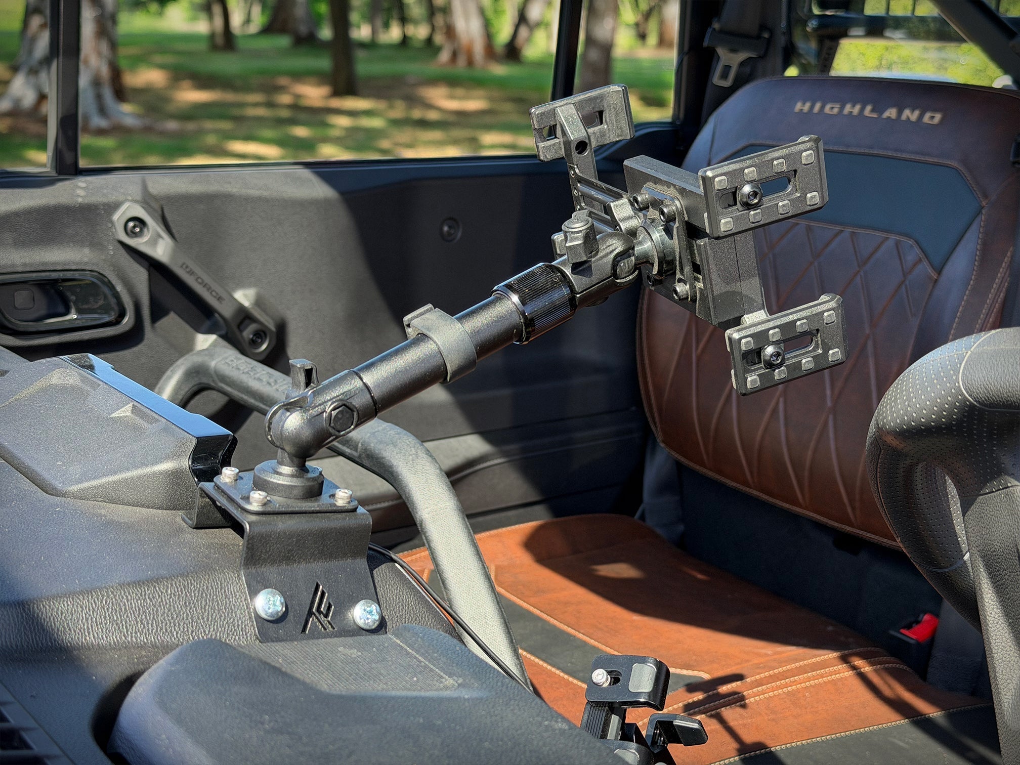 CFMOTO UForce U10 Pro Tablet Dash Mount